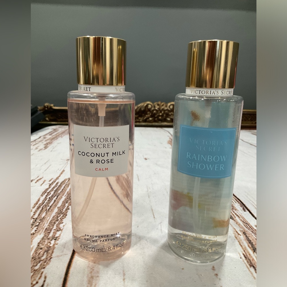VICTORIAS SECRET COCONUT AND ROSE‎ CALM AND RAINBOW SHOWERS